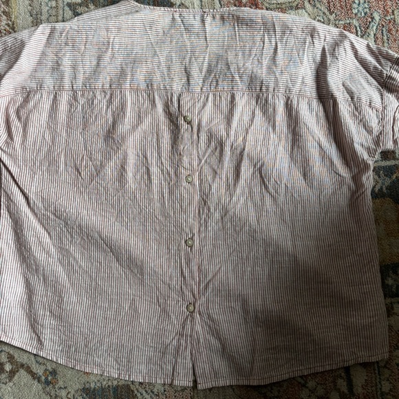 Madewell stripe button-back v-neck top - Picture 3 of 3